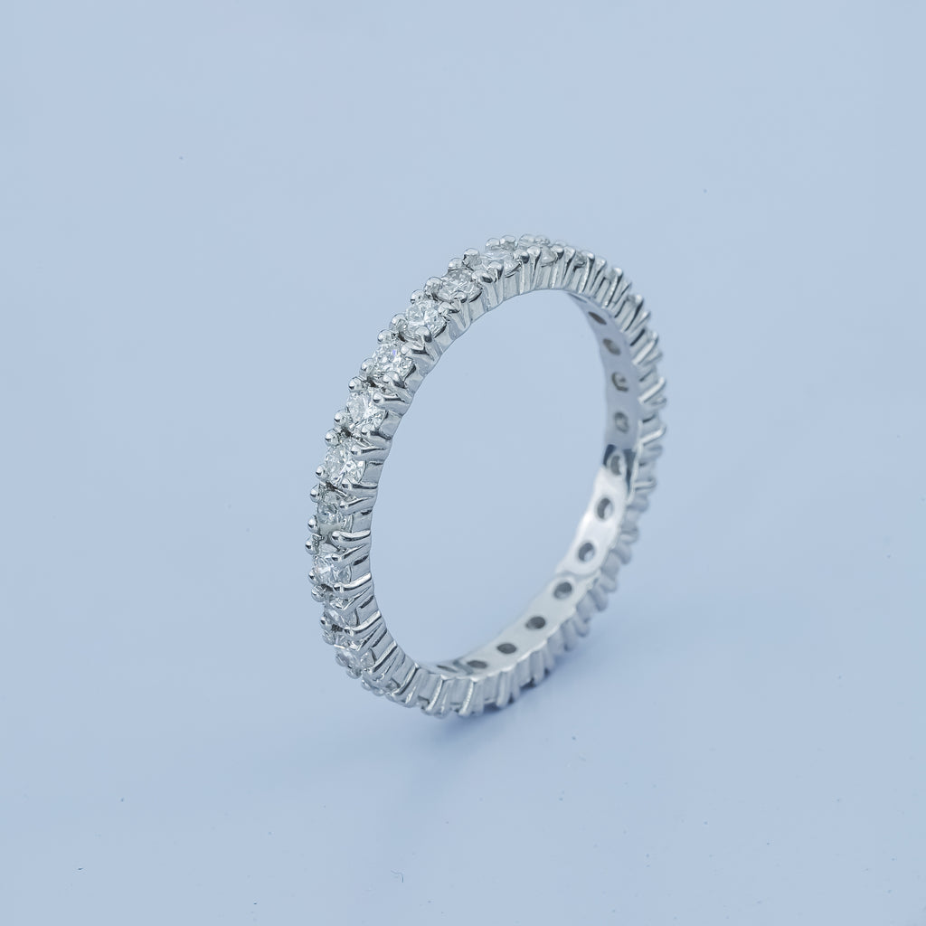 Aarinya Aurelia Eternity Band, Classic Bordered Round Diamond Band