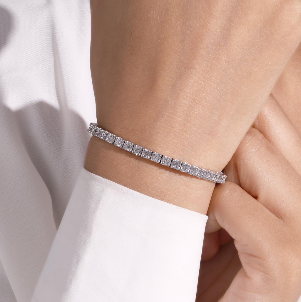 Aarinya Round Brilliant-Cut Lab-Grown Diamond Single-Line Tennis Bracelet
