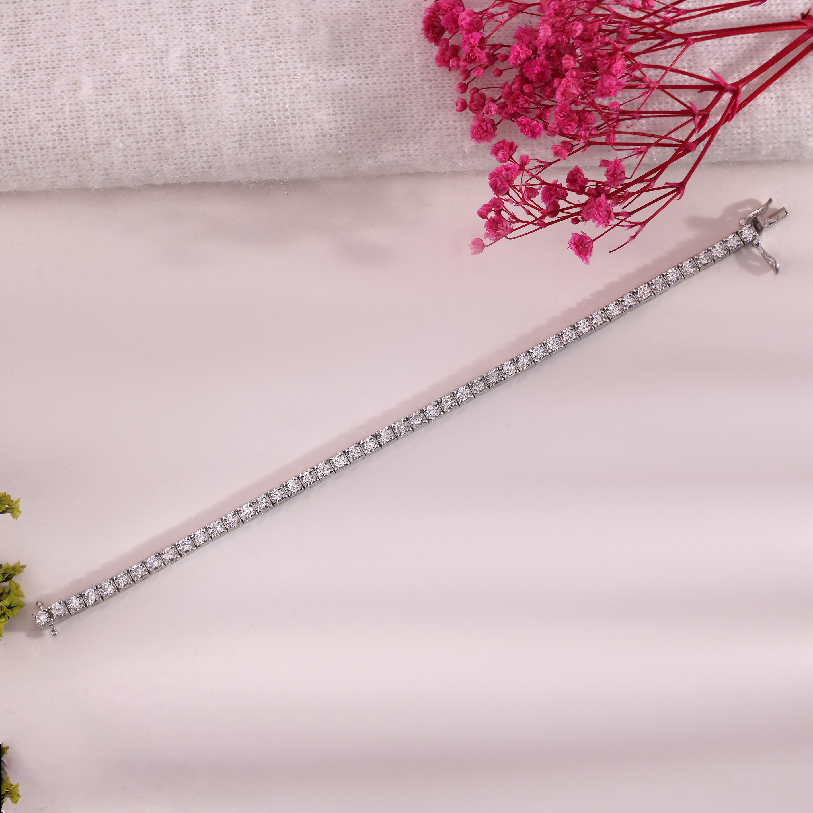 Aarinya Round Brilliant-Cut Lab-Grown Diamond Single-Line Tennis Bracelet